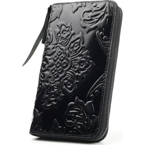 COMFORSKIN Women's Large Wallets