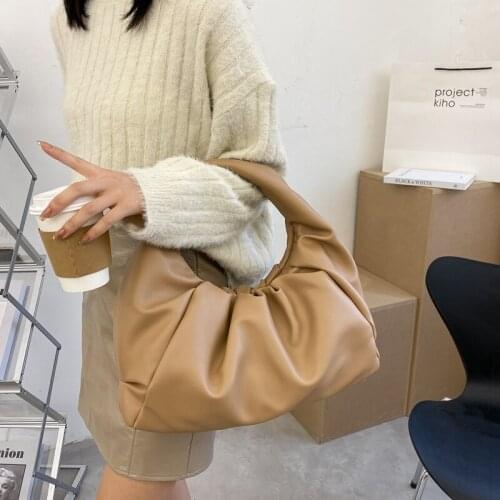 Retro Dumplings Shoulder Bag for Women 2021 New Korean Fashion Folds Baguette Clouds Bags Totes Soft Clutch Purses and Handbags