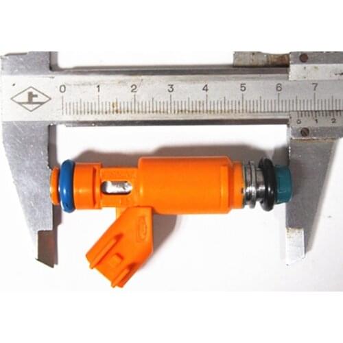 Petrol Gas Fuel Injector 4526563 Fits Land Rover LR3 4.4L-V8 2005-2009