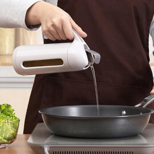 320ml Oil Bottle Large-capacity Automatically Open ABS Olive Oil Glass Bottle Dispenser Supplies for Dorm Kitchen Tool