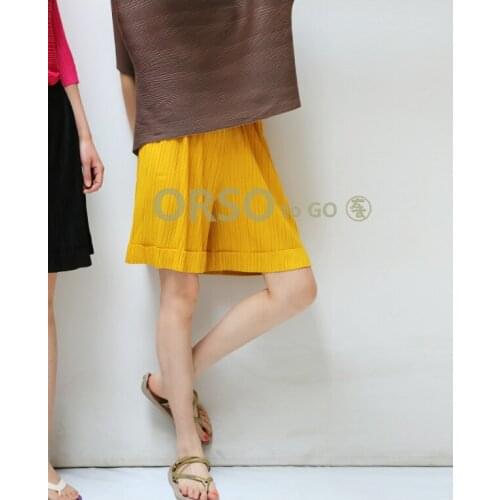 HOT SELLING Miyake fashion fdesign twill pleated slacks for the whole life fold loose casual seven minutes short IN STOCK