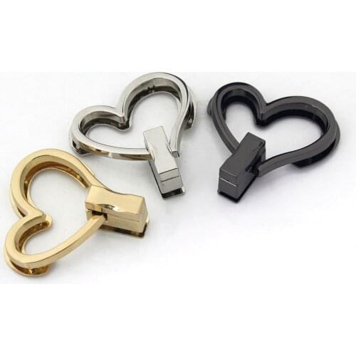 1pcs Zinc Alloy Heart Shape Turn Lock Fashion Twist Lock Clasp Leather Craft Women Bag Handbag Shoulder Bag Purse DIY Hardware