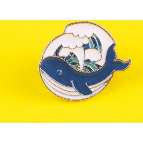 Dolphin Whale Brooches Badges on Backpack Badges for Clothes Enamel Pins for Backpacks Clothes Lapel Pin Badge Jewelry Gift