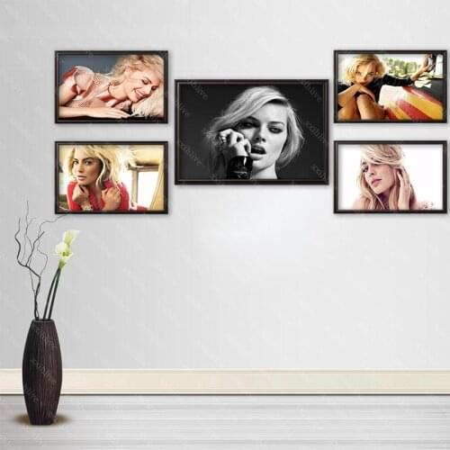 Custom Actor Margot Robbie Posters Art Silk Canvas Poster Bar Room Decoration Painting Home Decor 27x40cm,30x45cm,40x60cm