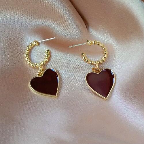 Korean Fashion Girl Earrings New All-match Paint Red Love Net Red Personalized Womens Earrings Manufacturers Wholesale Sales