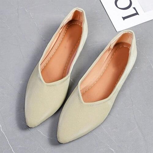 Women Shoes New Spring Autumn Slip On Pointed Toe Office Flats Woman PU Leather Fashion New Loafers Ladies Sneakers Plus Size