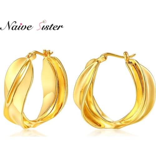 2020 New Hoop Earrings Ear Jewelry for Women Girls Female Twisted Earings Costume Jewellery Huggie Hoops Fashion Cute Wholesale