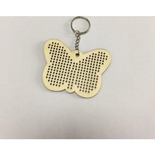 20pcs laser cut wood animals butterfly shape Porous wood blank stitching on wood cross stitch wood keychain