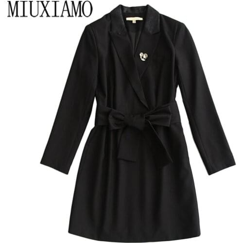 MIUXIMAO High Quality 2020 Office Lady Fall Jacket Casual Full Sleeve Pearl Long Black Jacket Women vestidos with Belt