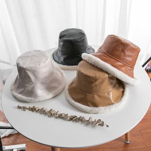 2020 New Fashion Faux Leather Hat Womens Lamb Cashmere PU Bucket Hats Personality Popular Basin Winter Cap Gorras