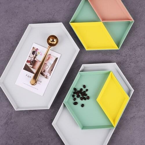 4 Pcs Creative Geometric Polygon Plastic Storage Tray Nordic Diamond Desktop Fruit Snack Taa Tray Home Decorative Plate