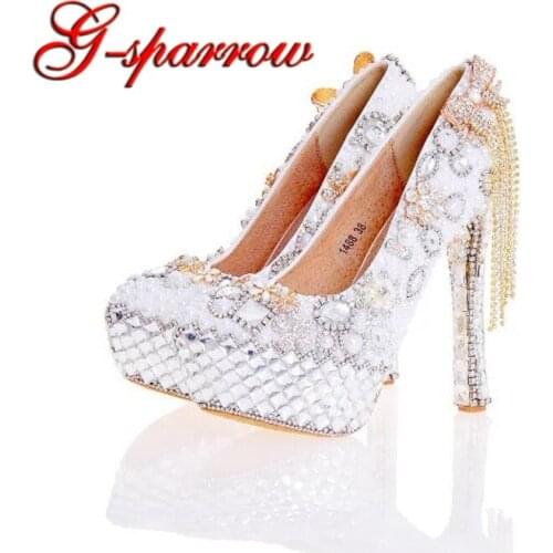 Gorgeous White Pearl Wedding Bride Shoes Special Design Crystal Platforms Bridal Dress Shoes Rhinestone Bow Party Pumps