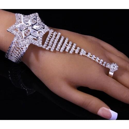 Shiny Rhinestone Luxury Flower Type Finger Adjustable Bracelet Jewelry Sexy Ladies Prom Party Texture Bangle Hand Accessories