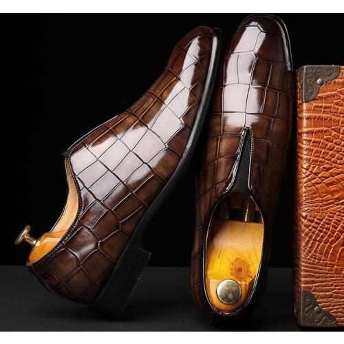 M-anxiu 2021 Pointed Toe Classic Wedding Slip-On Penny Casual Flat Shoes Breathable Shoes Mens Business Pointed Leather Shoes