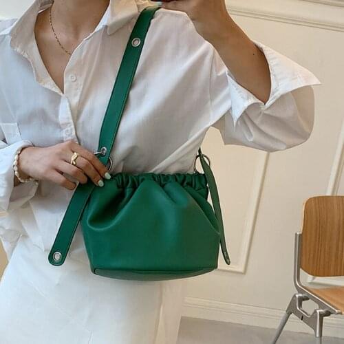 Yvie Saint Ferus Women's Pink Clutches