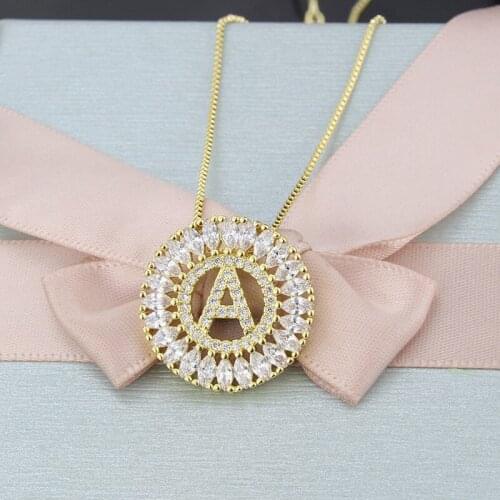 SA SILVERAGE Gold Color Round Zircon Pendant Choker Necklace 2020 A-Z Hot-selling Micro-inlaid 26 English Letters Necklace