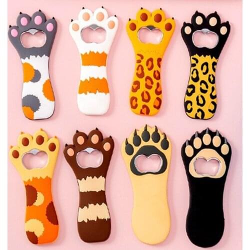 Beer Bottle Opener Cat Claw Bottle Opener Suitable for Bars Parties Beer Lovers Personalized Creative Bottle Opener Gift