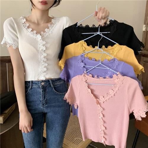 Woman TShirts Summer Lace V-neck High Waist Pearl Buckle T-shirt Short Sleeve Top Female Crop Top Mujer Camisetas