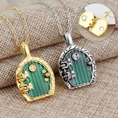 Vintage Charm Hobbyt necklaces Green enamel door can open locket pendant women men necklaces Fashion jewelry Accessories gifts