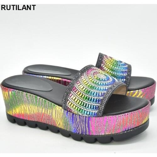 2021 Wedge Slippers Women Comfortable Platform Italian Design Outdoor Women Slippers Female 6cm High Heels Shoes with Rhinestone