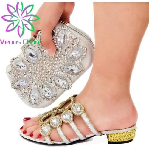 2021 Afrcian Hot Selling Italian Design Nigerian Women Shoes and Bag Set Decorated With Rhinestone in Silver Color for Party