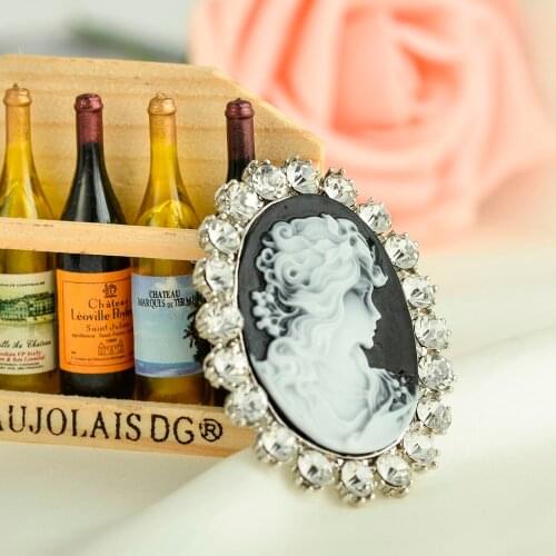 MZC Classic Costume Jewelry Print Beautiful Women Brooch For Female Crystal Waterdrop Brooches Metal Broaches Collar Pin Broche