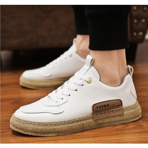 Spring Fashion Comfortable sports and leisure flat bottom all-match mens shoes sneakers