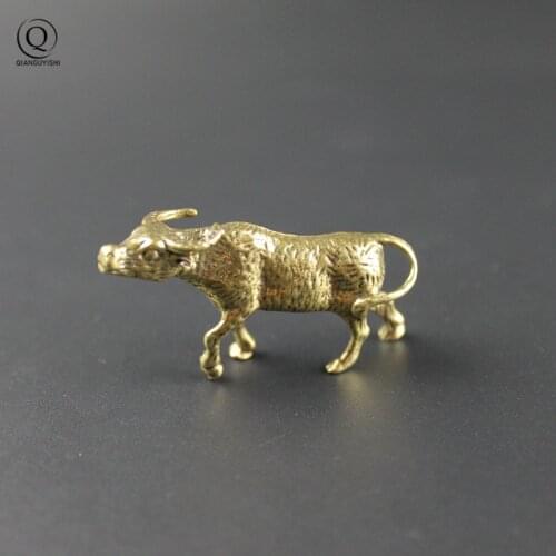 Brass Retro Water Buffalo Figurines Keyring Hanging Jewelry Metal Copper Zodiac Animal Bull Car Key Chain Pendants Decor Home