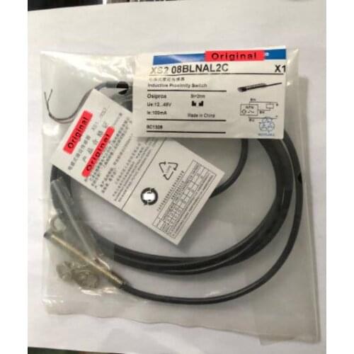 2PCS XS208BLNAL2C XS208BLPAL2C Switch Sensor New High-Quality