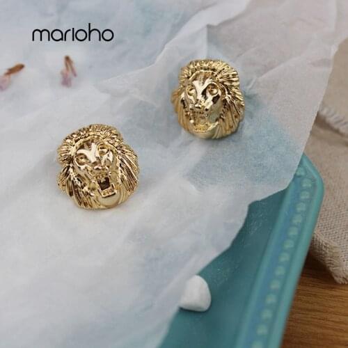 Retro Emboss lion head Stud Earrings Metal Animal Geometric Earrings For Women Men Fashion Party Punk Accessories
