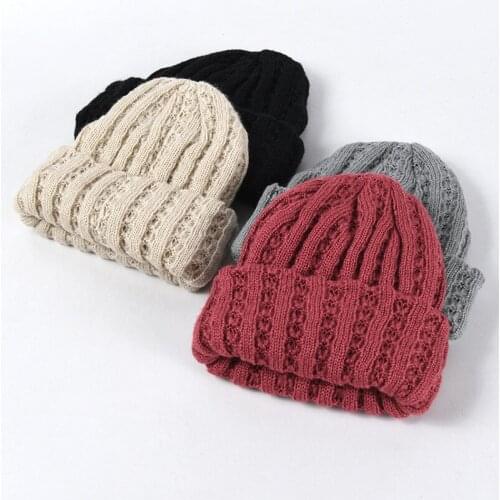 New Winter Spring Knitted Beanie for Women Thicken Warm Knitting Women Hat Caps Girls Hats Solid Color C135