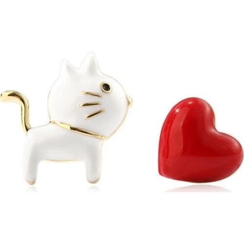 Cute Fairy Tales Animal little cat Stud Earrings Sweet Girls Women Asymmetric Love Heart Ear Studs Jewelry