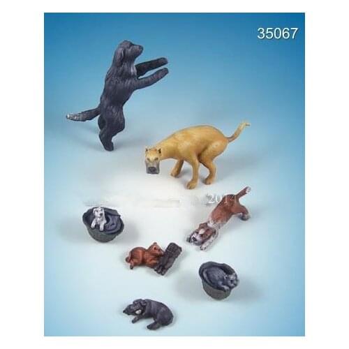 1/35 scale miniatures animal puppy sand table model of the scene Resin Model Kit figure Free Shipping