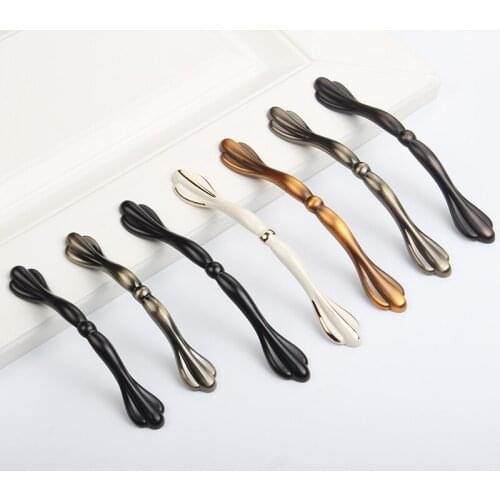 1PCS European Vintage Bronze Cabinet Handles and Knobs Wardrobe Door Pulls Furniture Hardware