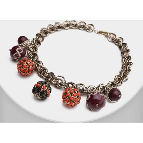 Amorita boutique vintage Petals necklace