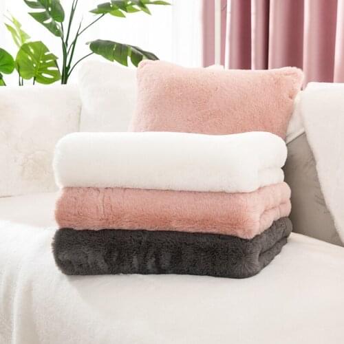 Modern European High-grade Luxury Thicken Plush Sofa Cover Solid Color Good Hand Feeling Sofa Towel Anti-slip Bay Window Mat