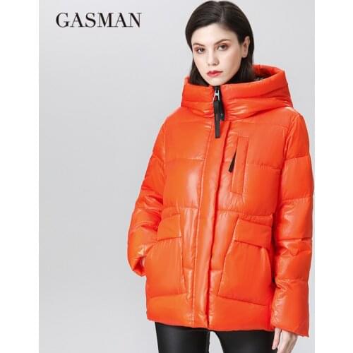 GASMAN 2021 womens winter jackets Red shiny Short down jacket Thick warm fashion Parkas Hooded Big pocket Women coat 20119