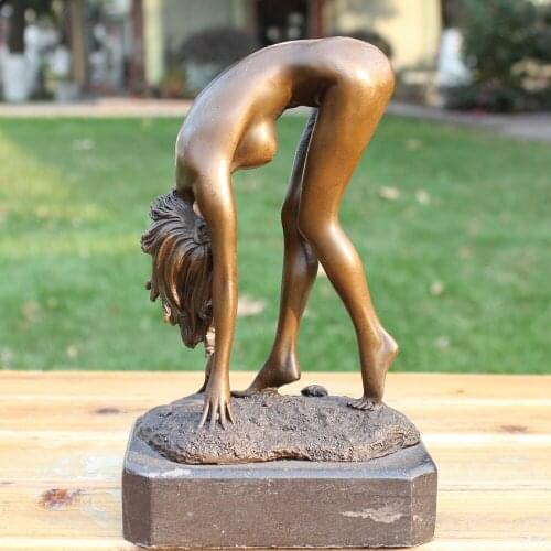 The human body art nude figure bronze statue of the works of art Home Furnishing Hotel soft outfit decor decoration gift