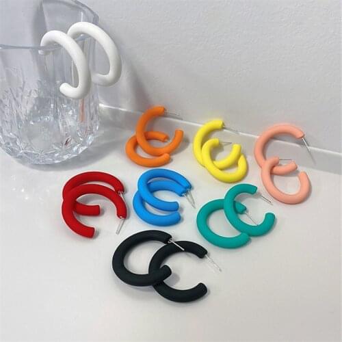 AOMU 2021 Trendy Spring Summer S925 Exaggerated Candy Color Acrylic C-shapes Hoop Earrings for Women Fashion Trip Gifts Jewelry