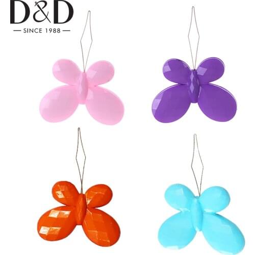 10PCS Plastic Needle Threaders Butterfly Shaped Wire Loop Threaders for Yarn Hand Stitching Embroidery Insertion Tools