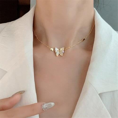 Dainty Premium alloy Shell Butterfly Necklace for Women Gold Color Charms Clavicle Chain Necklaces