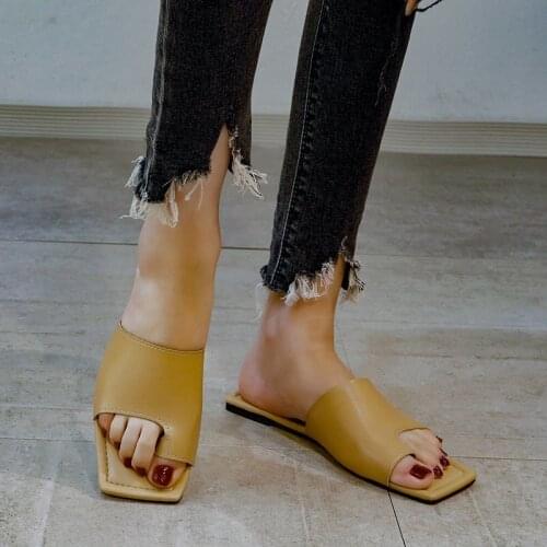 New Slippers Casual Summer Women Shoes Slides Shale Female Beach Med Rubber Flip Flops Pantofle Luxury Flat Sabot Soft Hawaiian