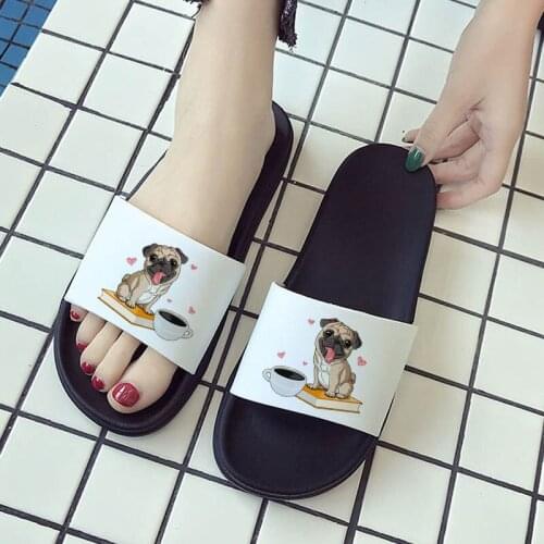 Home Indoors Slippers Bathroom Flip Flops Beach Sandals Summer Slippers Cartoon Cute Fun Pug Women Non-slip Slippers