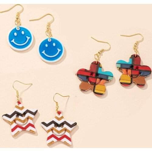 Fashion Smiling Face Stud Earrings for Women Simple Acrylic Earrings Trendy Fun Cute Earring 2021 Wholesale Jewelry