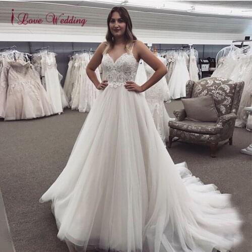 Vestido de Novia 2020 Sexy V Neck A Line Wedding Dresses Custom made Spaghetti Straps Sweep Train Bridal Lace Wedding Gown
