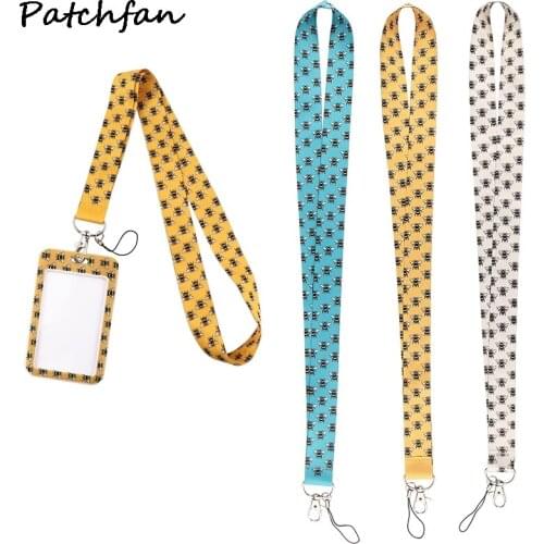 AD671 Patchfan Cartoon Bee Hard Staff Identification Name Badge ID Card Access Exhibition Card With Lanyards