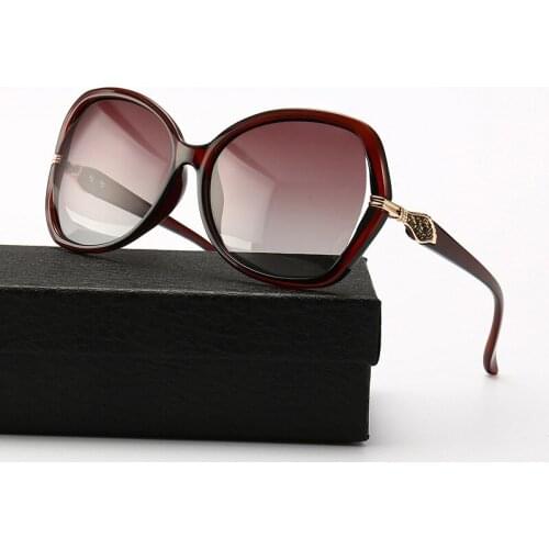 Womens Fashion Big Frame Diamond Elegant Light Sunglasses Summer Shade Prescription sunglasses custom