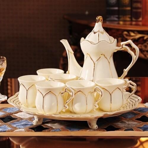 Top-grade coffee cup set Ceramic gold rim Bone China Porcelain tea cup set Teatime Afternoon tea teapot Coffee Cup wedding Gift
