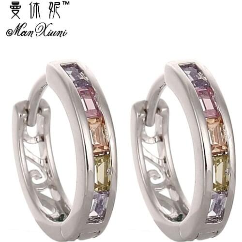 Womens Fashion Personality Exaggerated Womens Earrings Hollow Out Geometric Crystal Rhinestone Earrings Jewelry Accessories