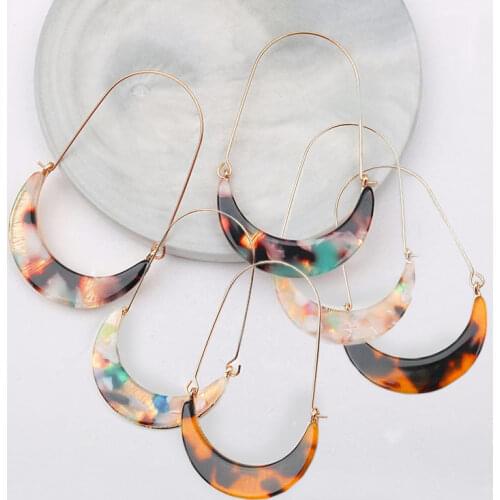 New Fashion Tortoise Color Leopard Print Acrylic Acetic Acid Sheet Geometric Moon Long Drop Earrings for Women